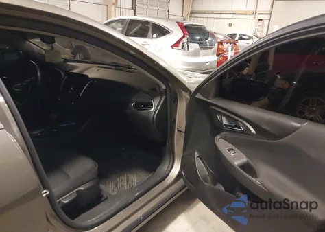 2020 Chevrolet Malibu Fwd Lt from USA, damaged, VIN 1G1ZD5ST9LF053094